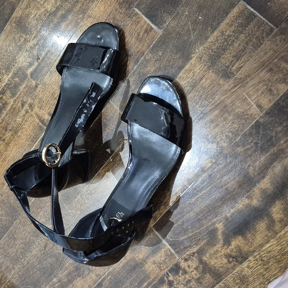 Elegant Black Women's Sandals